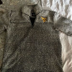 WVU fleece pullover. Size XL but fits like a large.
